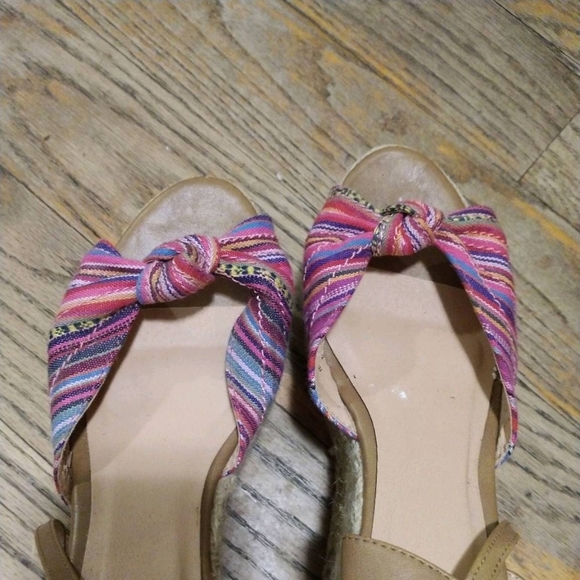 High heels - Picture 4 of 4